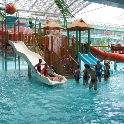 Peralatan Aqua Park Indoor / Outdoor, Taman Bermain air anak untuk Family Fun disesuaikan