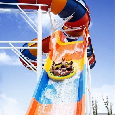 Peralatan Aqua Park Raksasa Yang Menyenangkan Kolam Renang Seluncuran Fiberglass Untuk Orang Dewasa