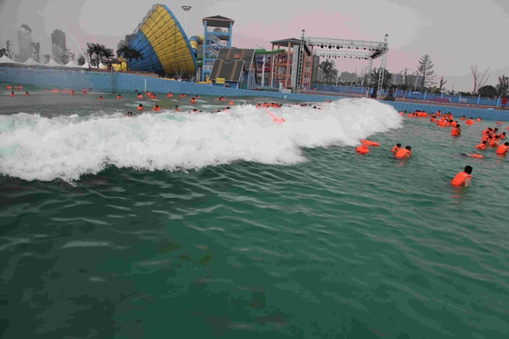 Rumah buatan Tsunami Samudra Air Gelombang Kolam renang Taman dengan Gelombang Surfing Vakum 3 meter tinggi