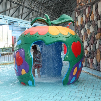 Luar ruangan Fiberglass Air Semprot Taman Peralatan / Aquatic Peralatan Putar Untuk Anak-Anak