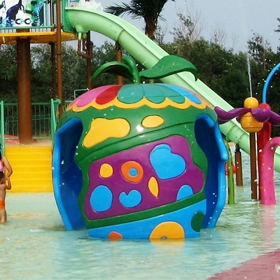 Peralatan Fiberglass dan PVC Spray Park yang besar untuk 3 ~ 5 orang