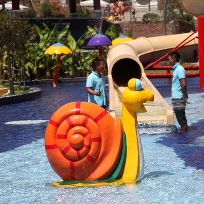 Snail Aqua Bermain Semprotkan Water Park Peralatan 1600mm * 750mm Untuk Anak-Anak Bermain