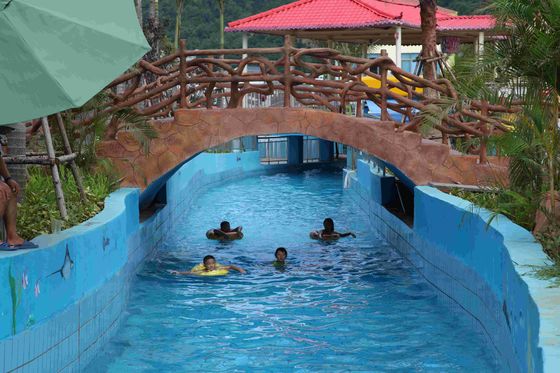 FRP luar ruangan Water Park Lazy River Amusement Park Equipment Untuk Anak / Dewasa di Amusement Park