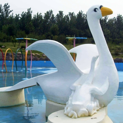 Anak Kartun Kecil Swan Fiberglass Air Renang Slides Untuk Aqua Park / Kolam Renang