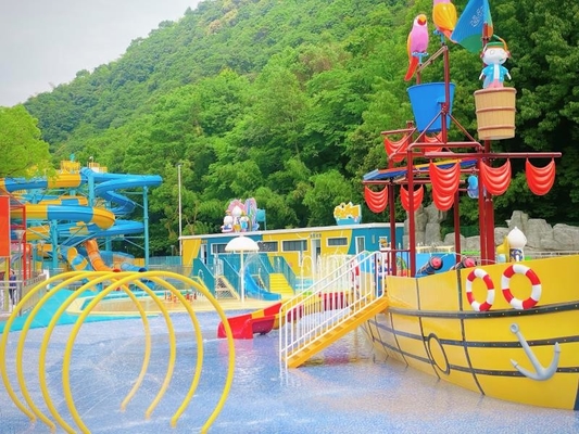 Large Holiday Resort Fiberglass Pirate Ship boat dengan slide