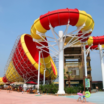 Super Tornado Fiberglass Water Slides 14.6m Platform Tinggi untuk Orang Dewasa Bertema