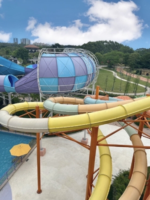 Industri Fiberglass Water Slide Theme Park Peralatan, Customized Flatform dan Panjang