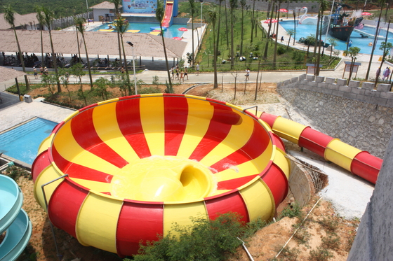 Air Playground Peralatan Fiberglass air Slides / Slide Super Bowl air untuk Theme Park