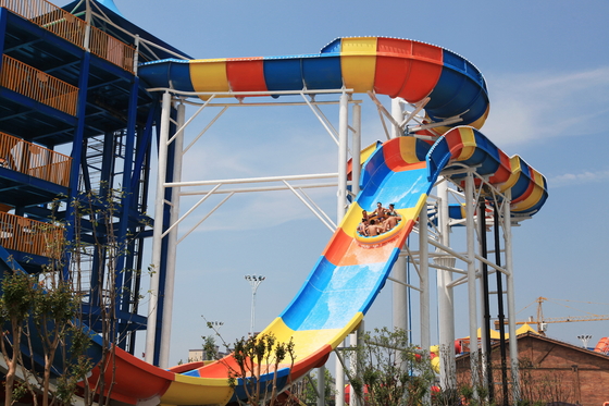 Raksasa Boomerang Fiberglass Water Slides Ashland / DSM Resin, 18.75m Landasan Tinggi