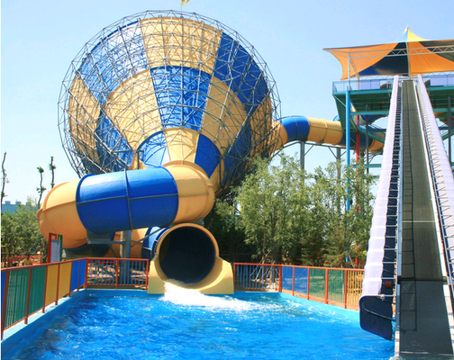 Slide Tornado Slide Air Serat Kaca dengan Rakit 4 Orang 720 Penunggang / Jam dan Baja Galvanis Panas