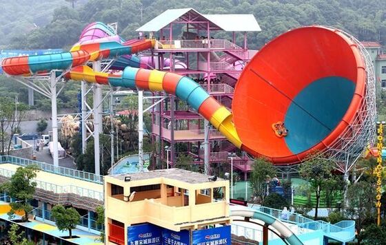 Giant Tornado Funnel Water Slide untuk Water Park. Fiberglass Tornado Slide Produsen Sejak 1994. Custom 4-Person Raft Slide.