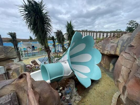 Slide Air Tornado Kecil yang Kompak dengan Rakit Ganda dan Gelcoat yang Tahan UV untuk Hiburan Keluarga