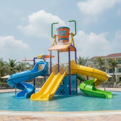 Taman Bermain Air Fiberglass Anak dengan 3 Perosotan, Platform, dan Ember Tumpah untuk Rekreasi Air Anak