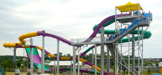 Flying Dragon Fiberglass Water Slide dengan ketinggian platform 13m, kapasitas 360 orang/jam, dan Hot-Dip Galvanized Steel Structure