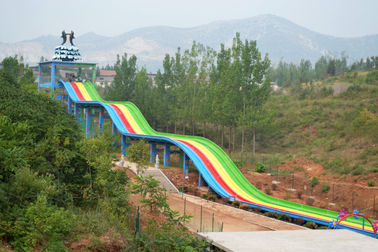 Hiburan Waterpark Project, Gaint Water Park Peralatan Anak Theming Water Park Slide